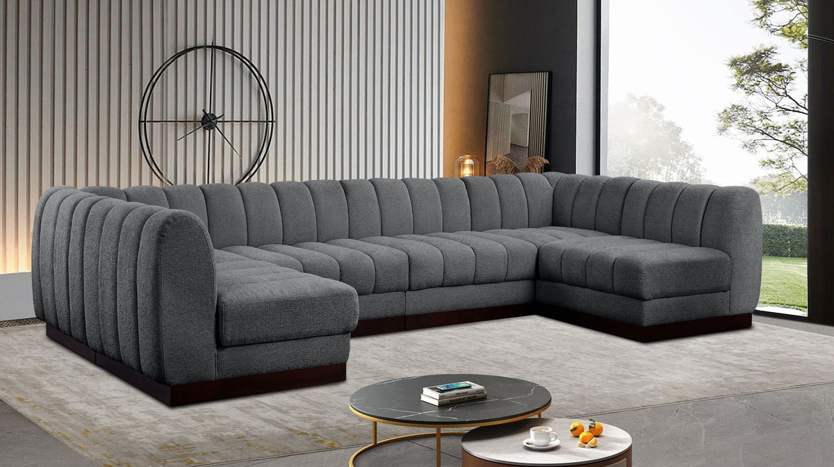 Quinn - 6 Piece Modular Sectional