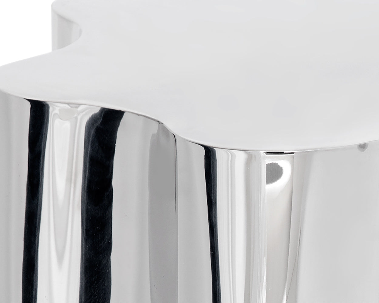 Dahlia End Table