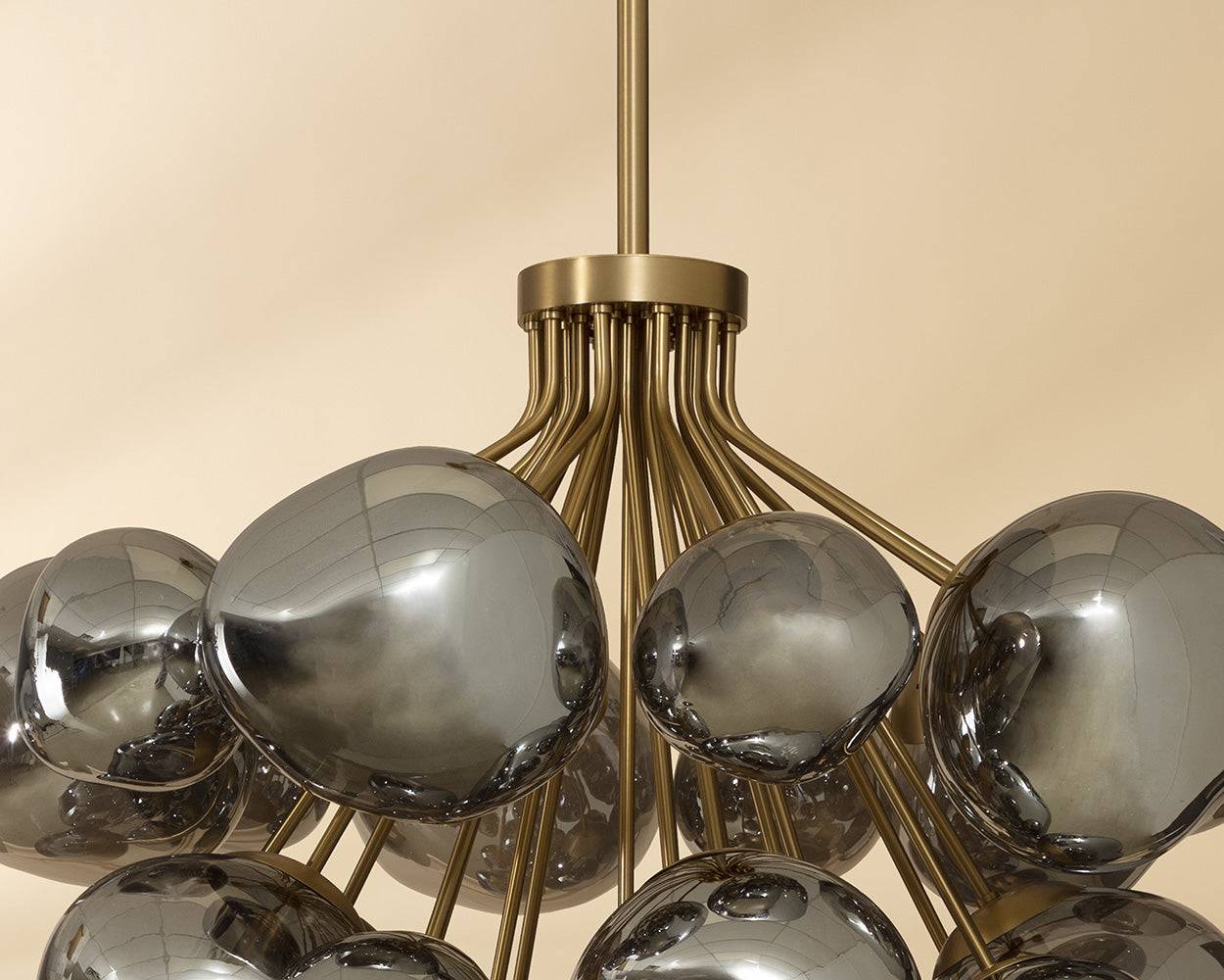 Dionis Chandelier - Round