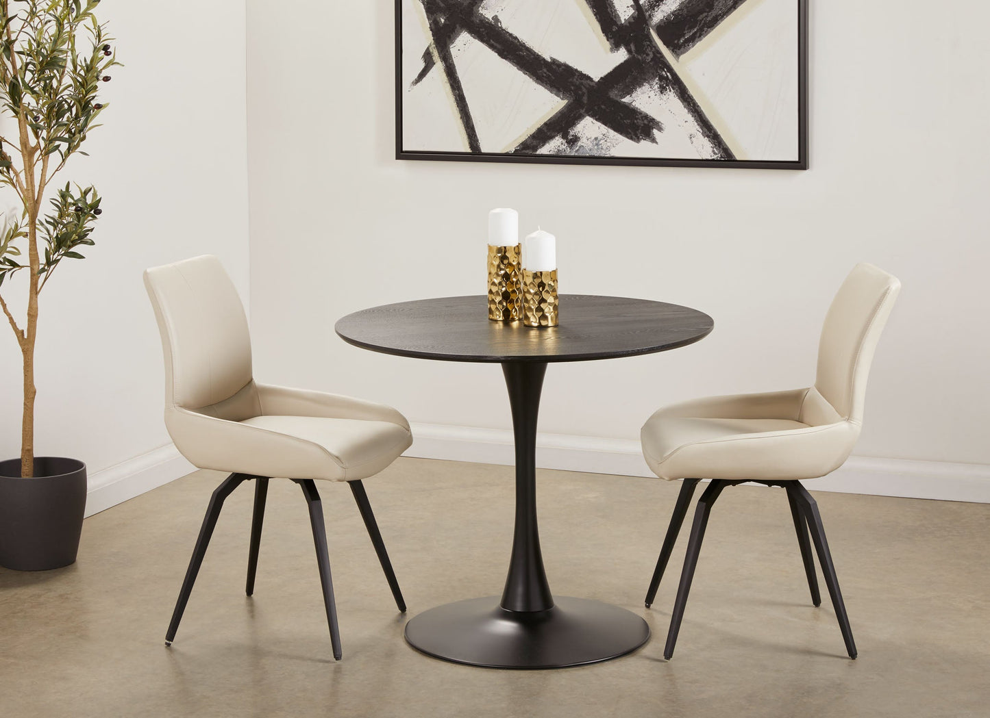 Tulip Dining Table: Black