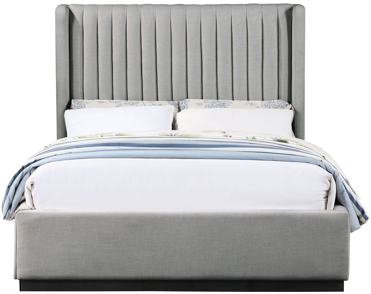 Logan - Bed
