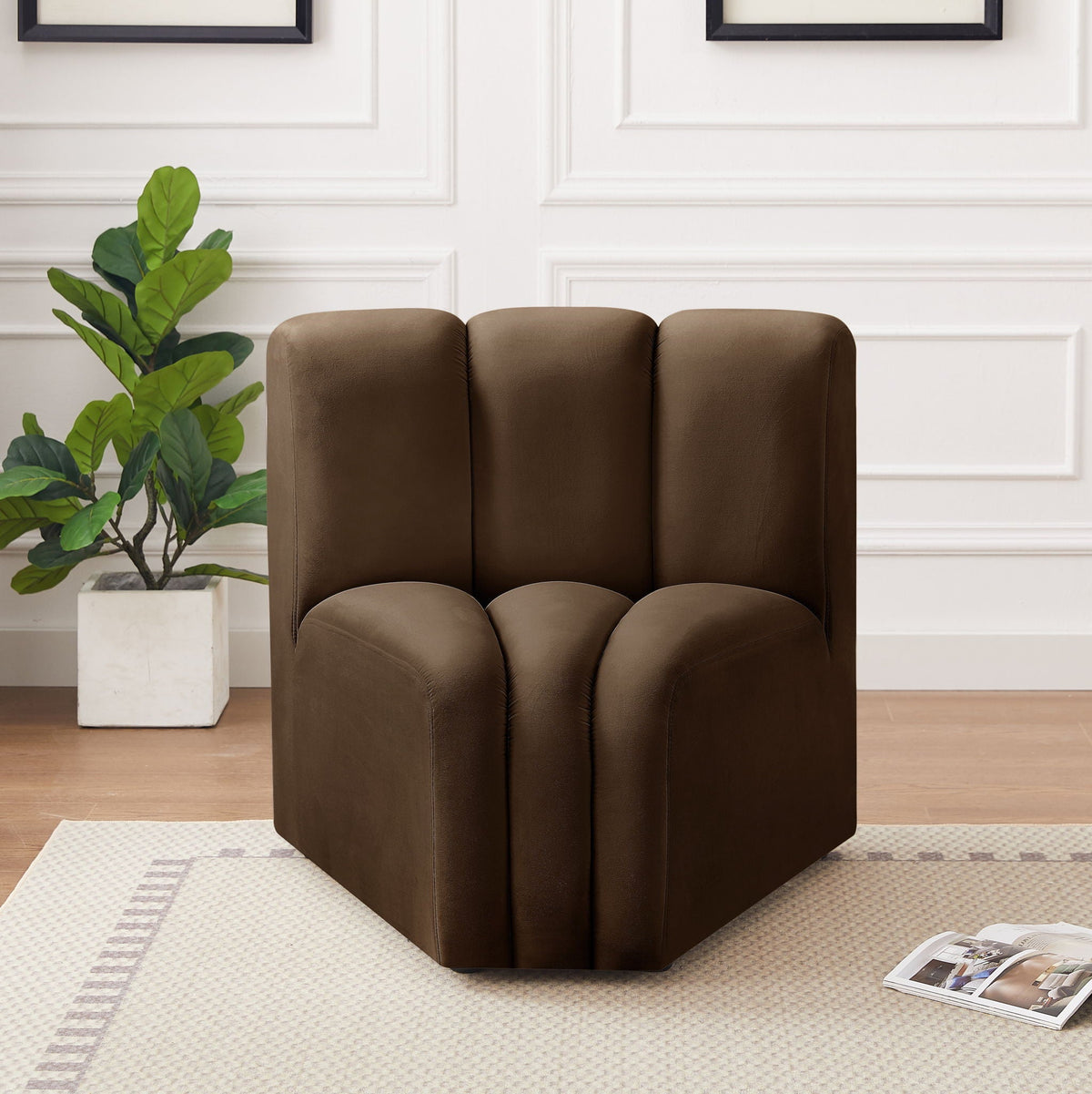 Arc - Velvet Curved Corner Chair