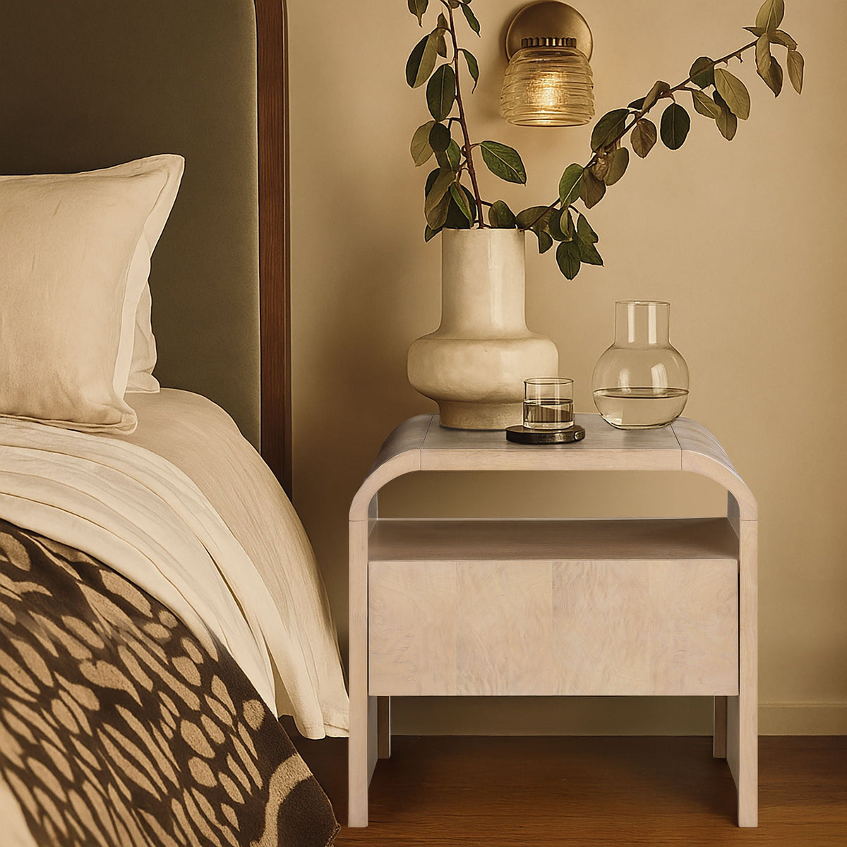 Giada - Solid Wood And Veneer Nightstand