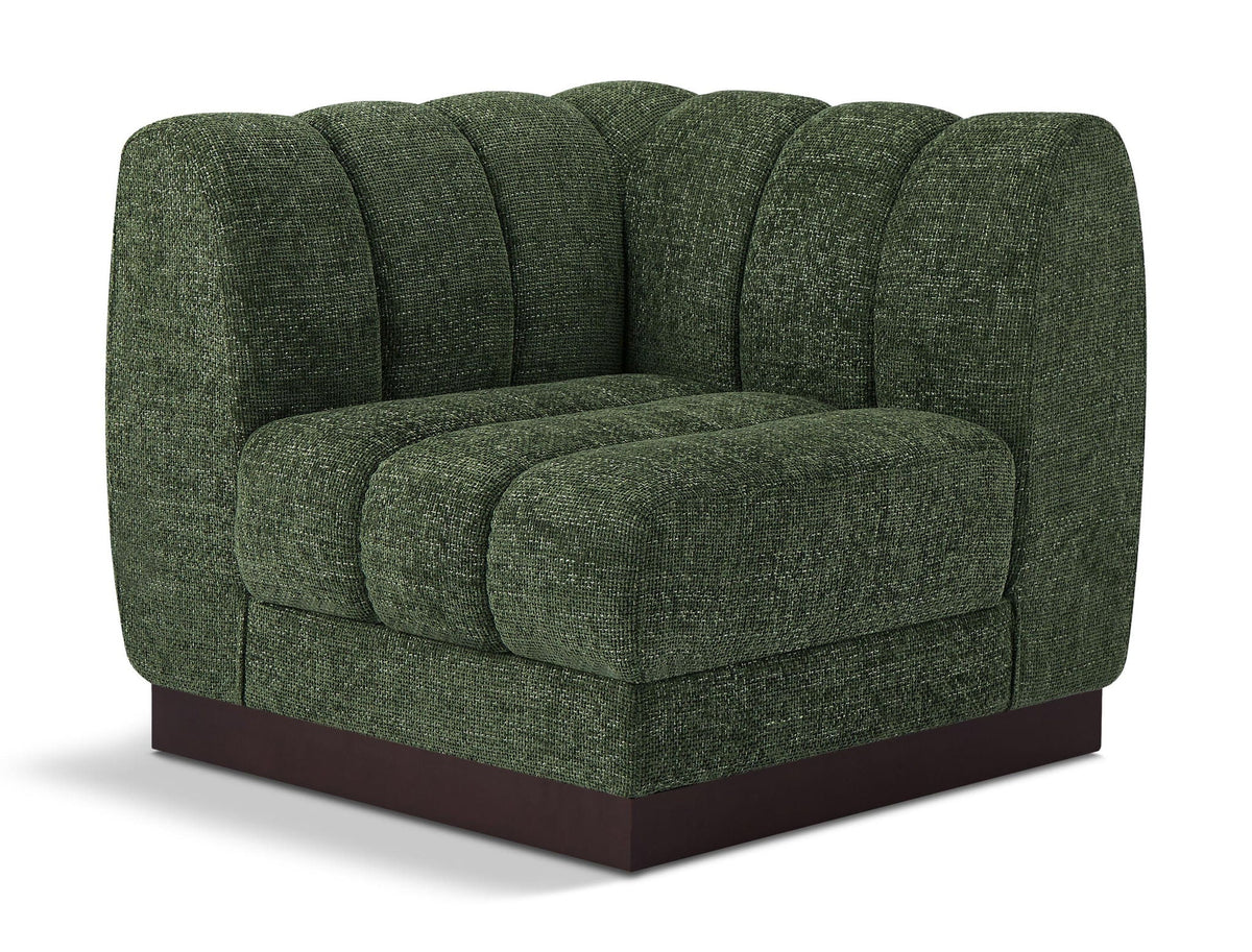 Quinn - Corner Chair