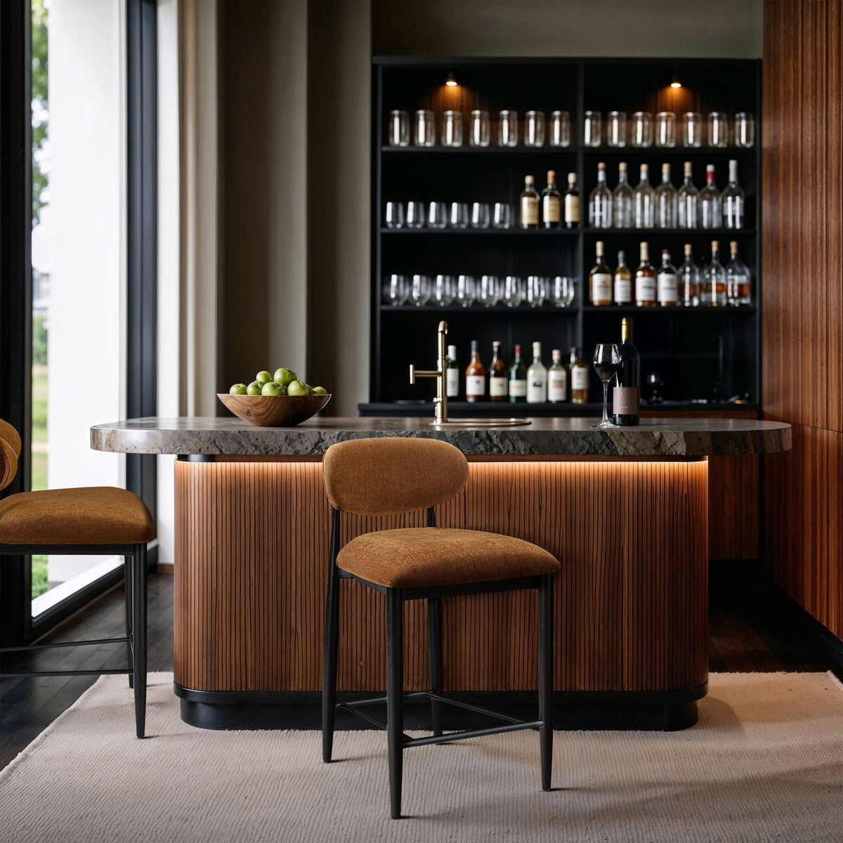Riccio - Stool - Black Frame