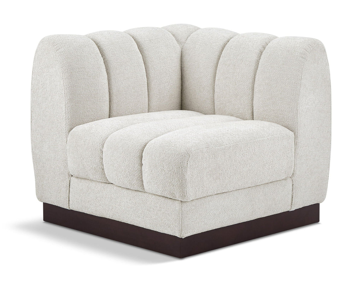 Quinn - Corner Chair