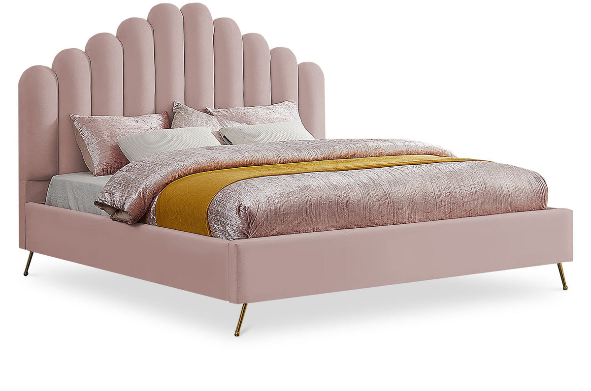 Lily - Bed
