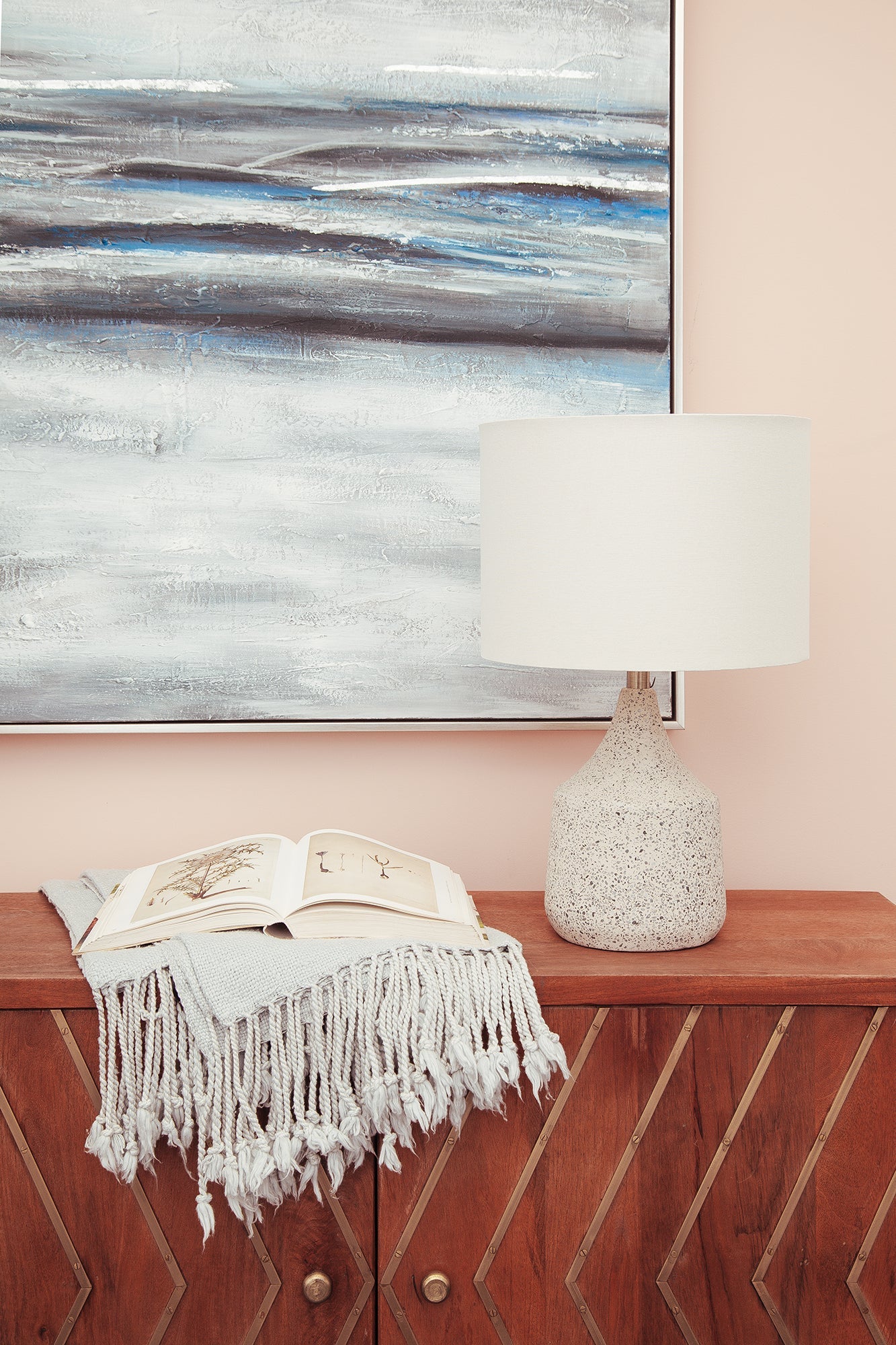 Longmore Table Lamp - Furniture Depot