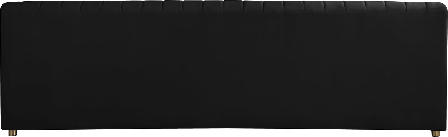 Naya Velvet Sofa - Furniture Depot (7679009063160)