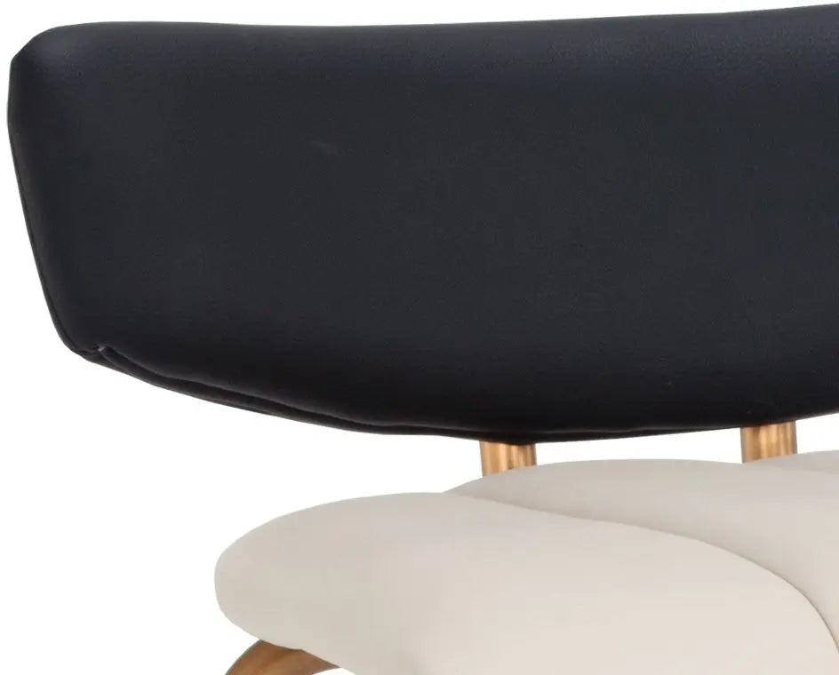 Lorelei Barstool