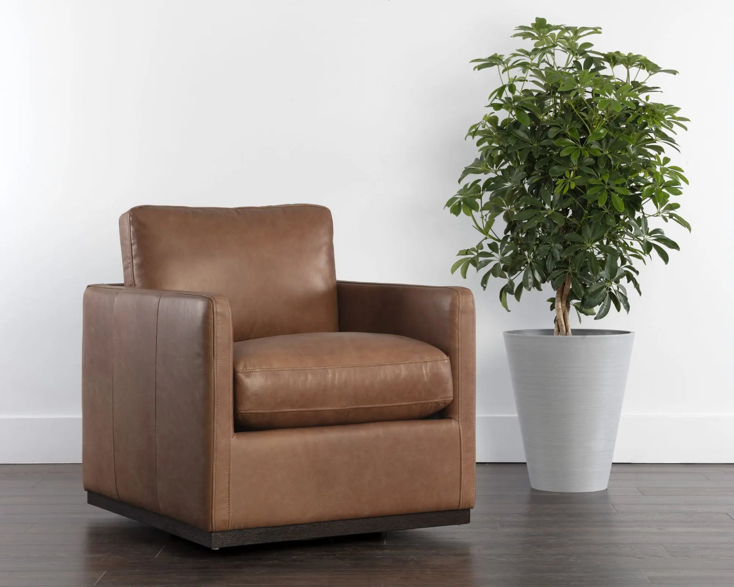 Portman Swivel Lounge Chair