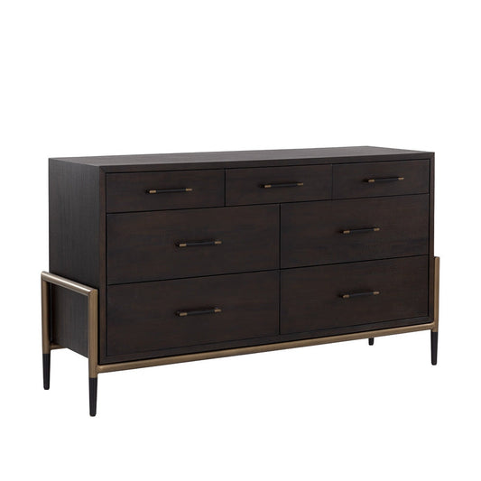 Weldrick Dresser