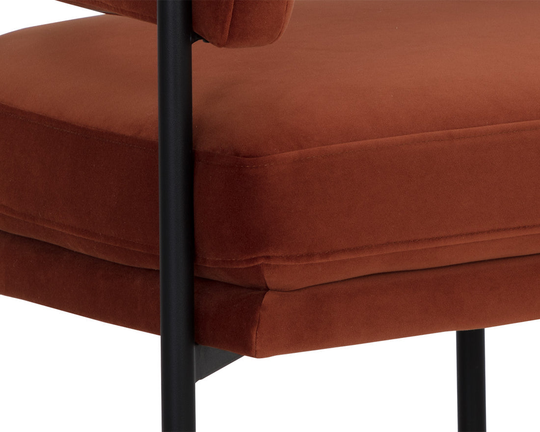 Lola Lounge Chair