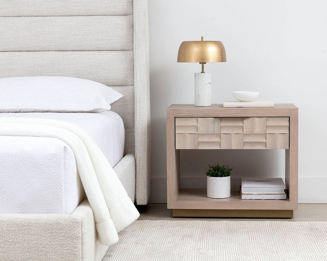 Emmit Bed - king