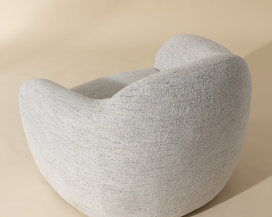 Ismo Swivel Lounge Chair