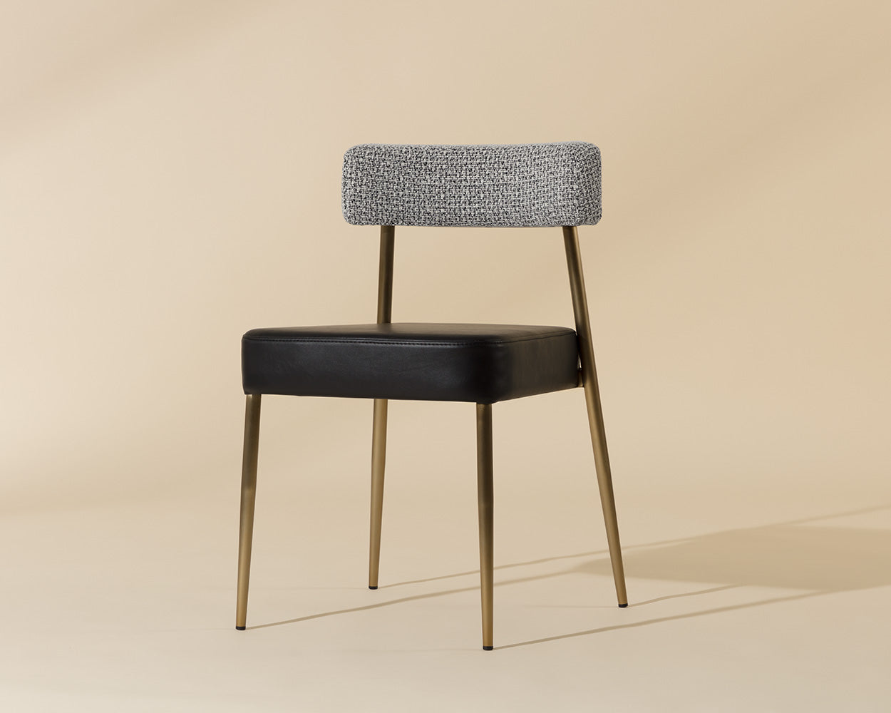 Ashwin Stackable Dining Chair – waymor.ca