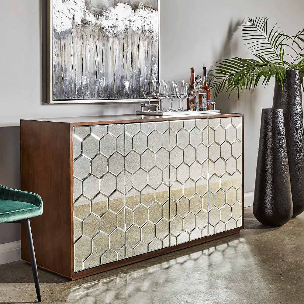 Wellington sideboard - Furniture Depot