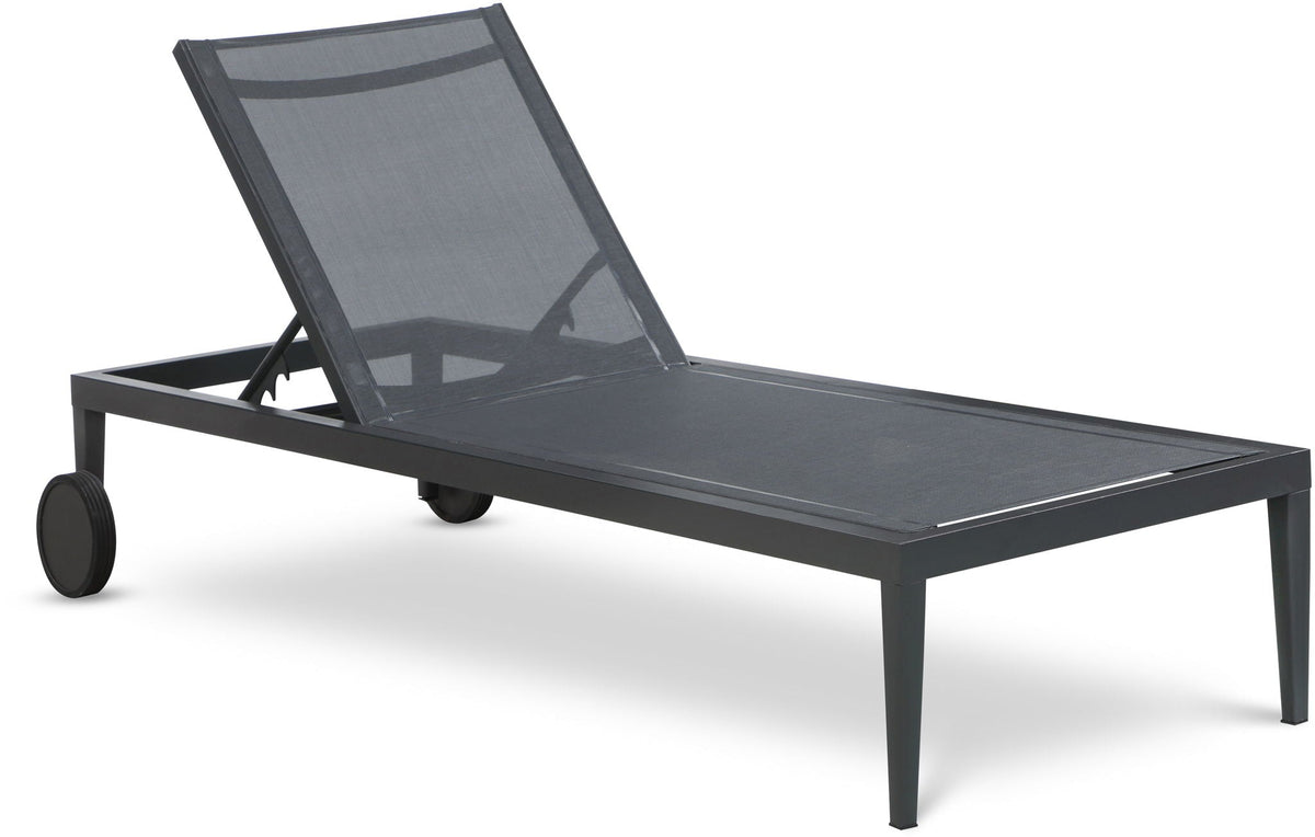 Nizuc - Outdoor Chaise Lounge Chair