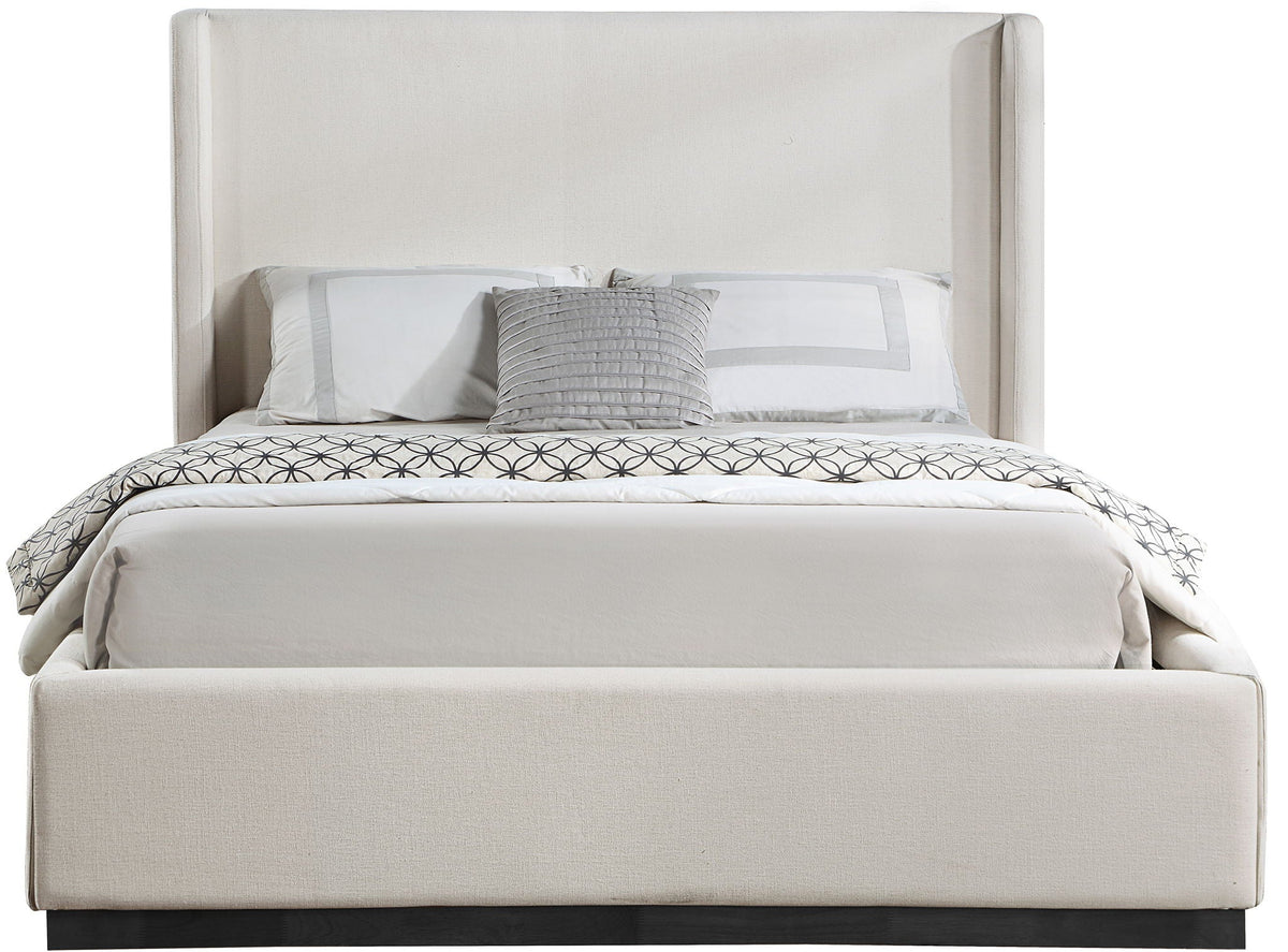 Flynn - Bed