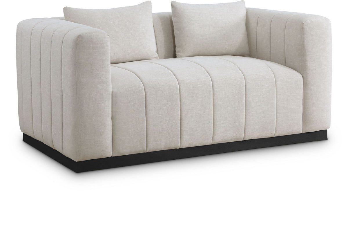 Lucia - Loveseat