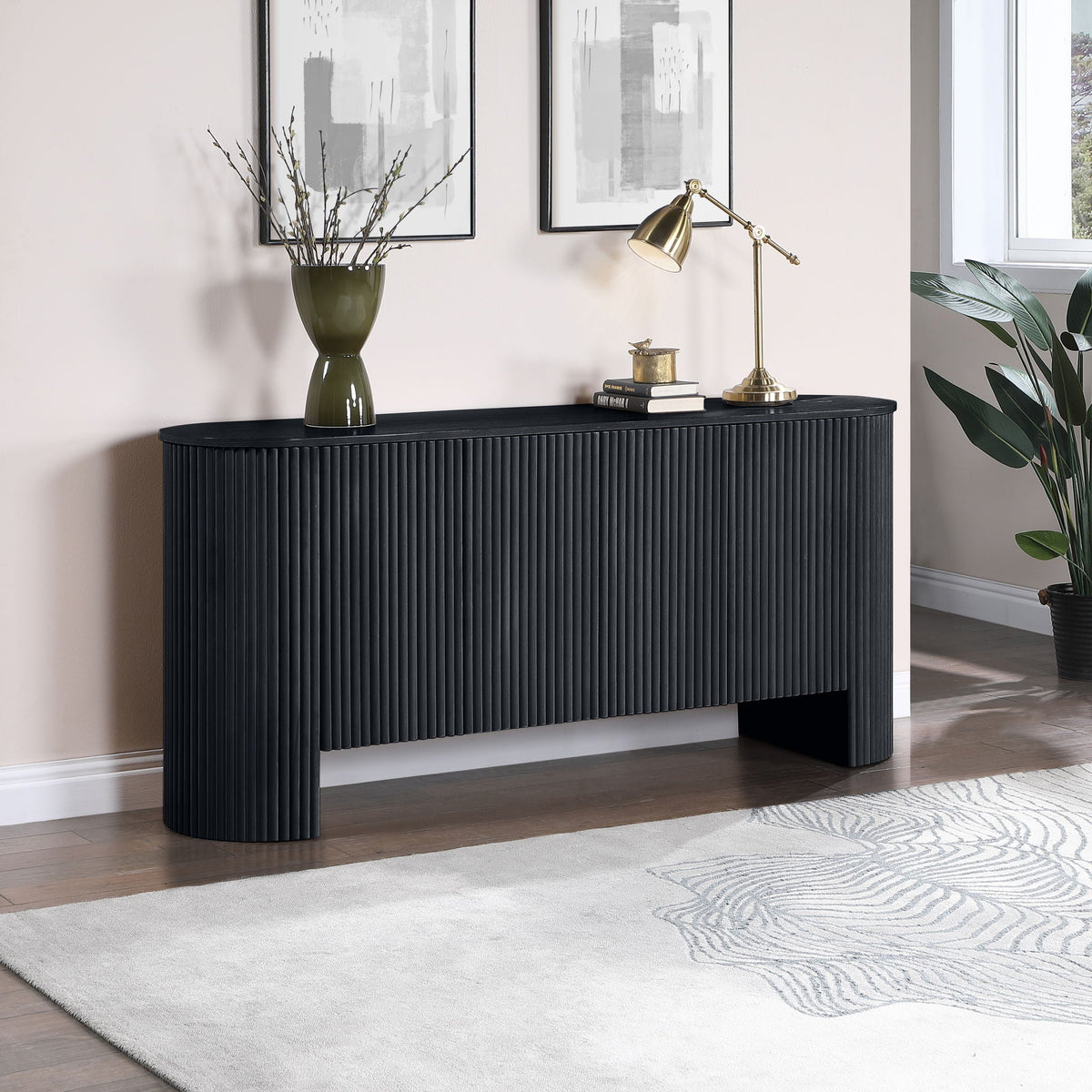 Belinda - Sideboard / Buffet
