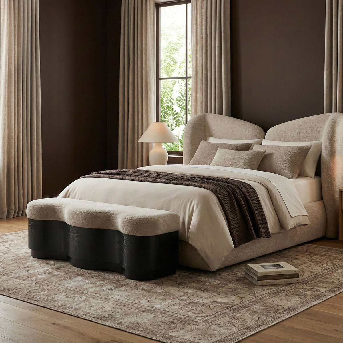 Savoy - Bench With Black Base