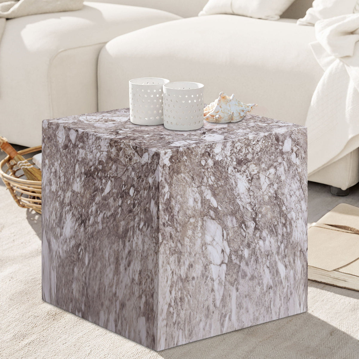 Piazza - Table