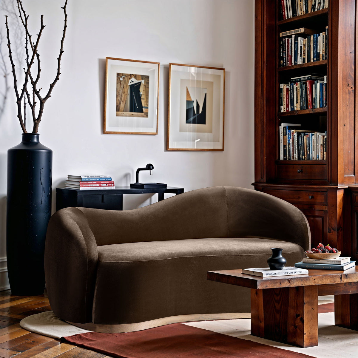 Gustavo - Velvet Upholstered Loveseat