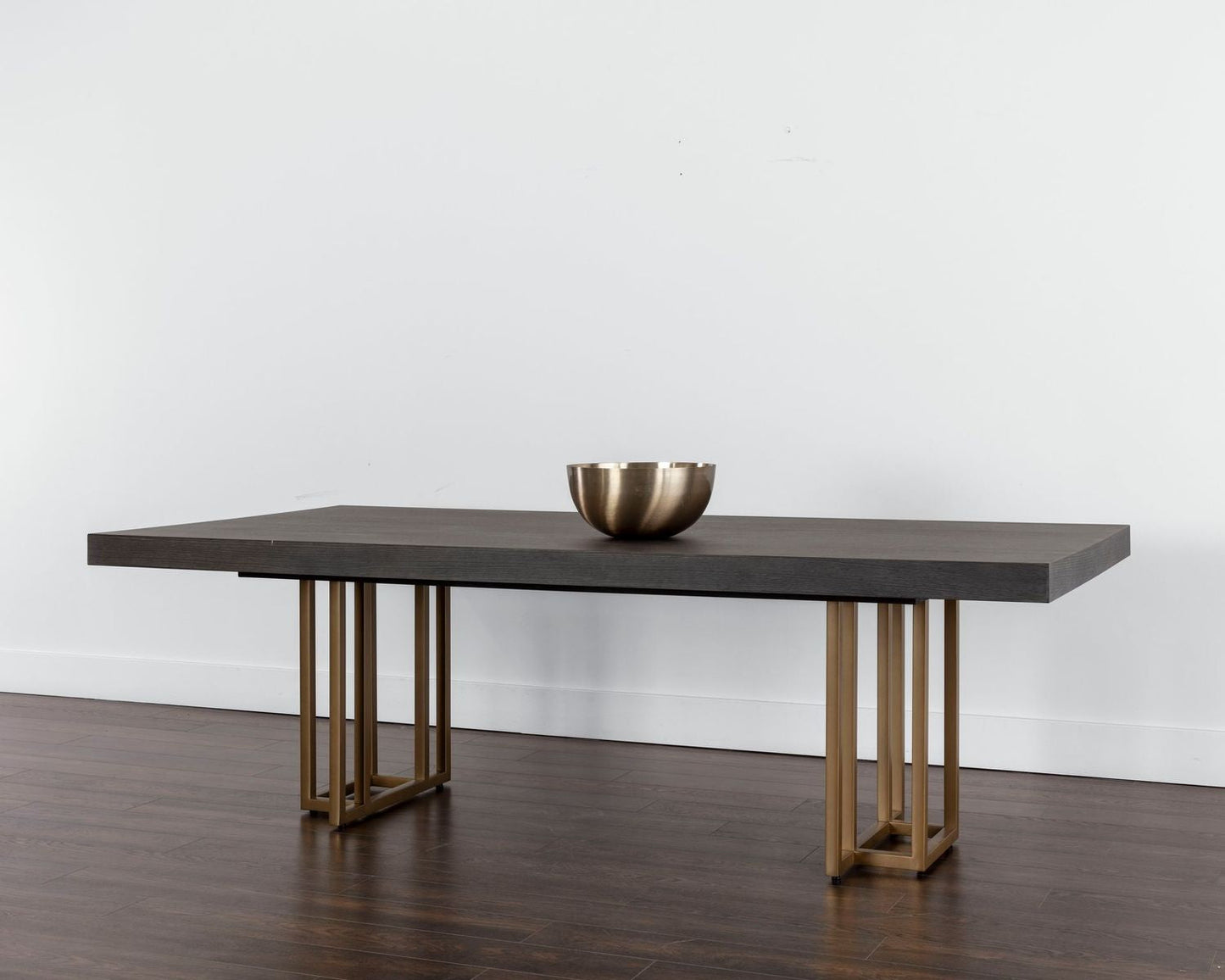 Baldessara Dining Table 94.5"